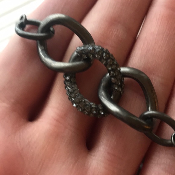 Kenneth Cole Necklace - Picture 7 of 7